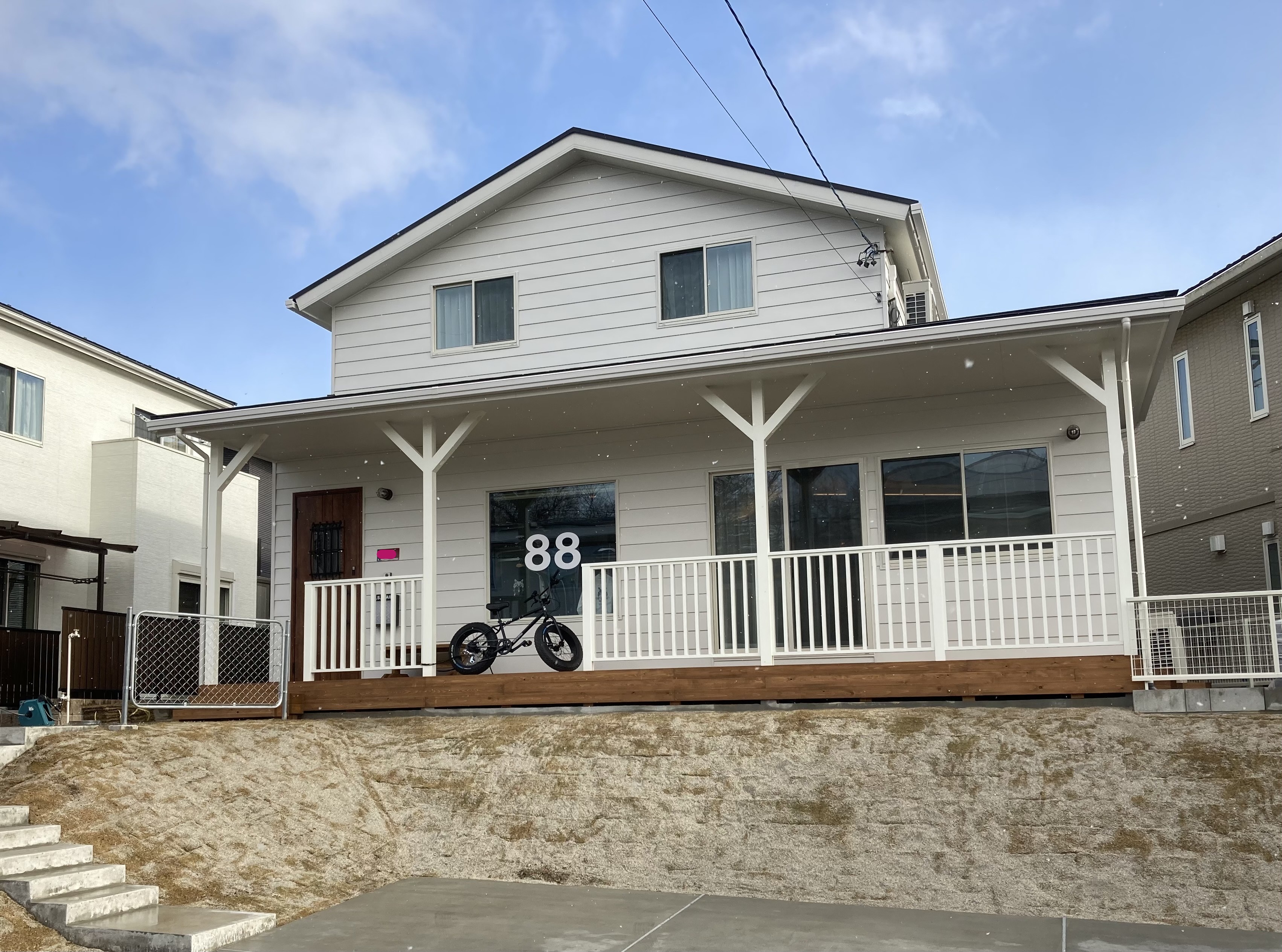 お引渡ししたアメリカンハウスにお邪魔しました♪